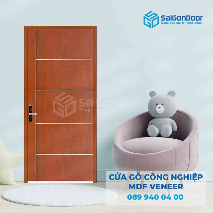 Cua-go-MDF-Veneer-P1R5-xoan-dao-4.jpg-SGD-MDFVe.jpg
